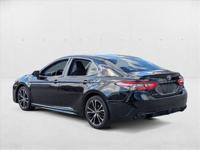 2018 Toyota Camry SE (281) 886-0621 to confirm-FINANCING AVAILABLE OAC - Image 8