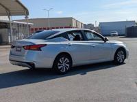 2020 Nissan Altima 2.5 S (346) 955-7957 to confirm-FINANCING AVAILABLE OAC - Image 6