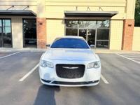 2018 Chrysler 300 Limited 4dr Sedan + Starz Automotive Group - Image 5