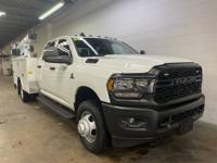 2024 RAM 3500 4X4 4000LB AUTOCRANE DIESEL ONLY 107 MILES*BALANCE OF FACTORY WARRANTY - Image 3