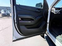 2020 GMC Yukon XL 4x4 4WD SUV Est. payment OAC† - Image 10