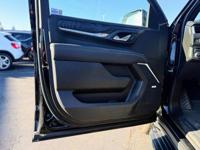 2021 GMC Yukon XL 4x4 4WD Denali 8 Passenger Seating SUV Est. payment OAC† - Image 10