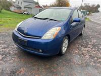 2008 Toyota Prius touring Portland - Image 2