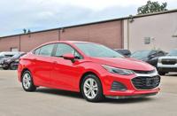 2019 Chevrolet Cruze Houston - Image 2