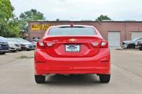 2019 Chevrolet Cruze Houston - Image 9