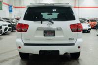 2010 Toyota Sequoia 4x4 4WD Ltd SUV UNIQUE MOTORS SEATTLE - Image 6