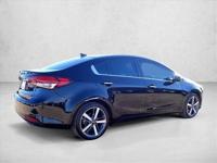 2017 Kia Forte EX AUTONATION - Call (720) 799-0905 to confirm availability - Image 5