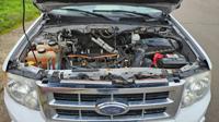 2010 Ford Escape Hybrid Low Miles - Vancouver WA - Image 10