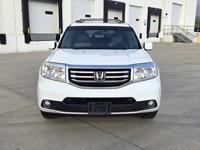 2012 Honda Pilot EX-L AWD. Third row seats. Excellent cond. Portland - Image 3