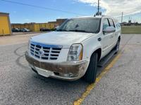 2011 cadillac escalade esv Clean Title Richmond - Image 4