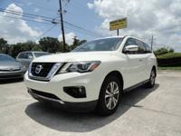 2020 Nissan Pathfinder SL Must See! Loaded! Great Price! Jacksonville