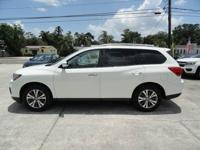 2020 Nissan Pathfinder SL Must See! Loaded! Great Price! Jacksonville - Image 3