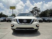 2020 Nissan Pathfinder SL Must See! Loaded! Great Price! Jacksonville - Image 6