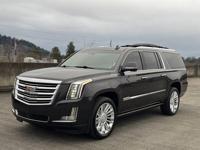 2016 Cadillac Escalade ESV Platinum 4x4 / Trac Vision A9 Satellite TV multnomah county - Image 2