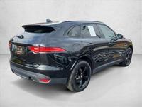 2020 Jaguar F-PACE 25t Premium AWD All Wheel Drive SUV AUTONATION - Call (914) 785-6909 to confirm availability - Image 6