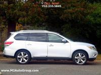 2013 Nissan Pathfinder Platinum 4x4 4dr SUV East Brunswick, NJ - Image 6