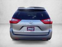 2017 Toyota Sienna LE AUTONATION - Call (720) 799-0905 to confirm availability - Image 4