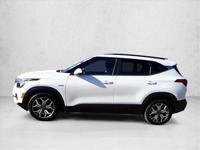 2021 Kia Seltos EX AWD All Wheel Drive SUV AUTONATION - Call (720) 799-0905 to confirm availability - Image 3