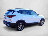 2021 Kia Seltos EX AWD All Wheel Drive SUV AUTONATION - Call (720) 799-0905 to confirm availability - Image 5
