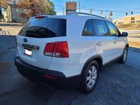 2013 Kia Sorento LX - 3rd Row Seating Atlanta - Image 5
