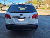 2013 Kia Sorento LX - 3rd Row Seating Atlanta - Image 6