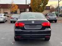2012 VOLKSWAGEN JETTA GAS SAVER// GREAT DEAL - Image 8