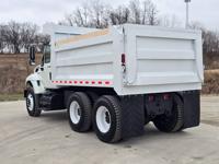 2008 INTERNATIONAL 7400 HD TANDEM AXLE DUMP TRUCK Auto 46k Low Miles - St Joseph MO - Image 10