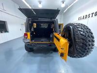 2012 Jeep Wrangler Unlimited Rubicon 4X4 / V6 /6-SPEED MANUAL /LIFTED JK + MM Investment Cars-Gladstone / WE SHIP NATIONWIDE - Image 10