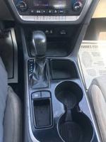 2019 Hyundai Sonata Houston - Image 10