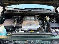 2010 Toyota Sequoia Platinum 4WD CLEAN CARFAX Atlanta - Image 6