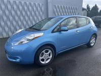 2014 Nissan LEAF Electric SV Hatchback Se Habla Espanol - Image 3