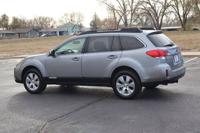 2010 Subaru Outback AWD All Wheel Drive 3.6R Limited SUV Victory Motors of Colorado - Image 9