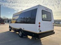 2017 Ford E-450 Shuttle/Party/Limo/Church Bus Kansas City - Image 6