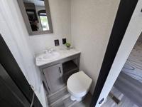 2024 KEYSTONE HIDEOUT 200 RL + Gator Truck Center of Ocala - Image 10