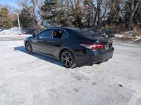 2018 Toyota Camry SE AUTONATION - Call (224) 207-8552 to confirm availability - Image 8