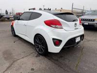 2013 Hyundai Veloster Base 3dr Coupe 6M Coupe Universal Auto Sales - Image 6