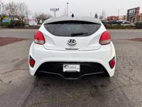 2013 Hyundai Veloster Base 3dr Coupe 6M Coupe Universal Auto Sales - Image 7