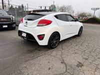 2013 Hyundai Veloster Base 3dr Coupe 6M Coupe Universal Auto Sales - Image 8