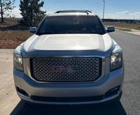 2015 GMC Yukon Denali AWD CLEAN AUTOCHECK! WE FINANCE! NO DEALER FEES - Image 3