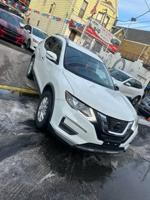 2020 Nissan Rogue Bronx - Image 3