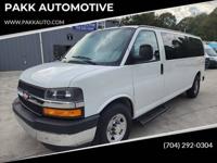 2020 Chevrolet Express LT 3500 3dr Extended Passenger Van west chicagoland