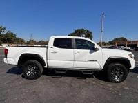 2021 TOYOTA TACOMA SR5 V6 4X4 CREW CAB PICKUP Jacksonville Florida - Image 4