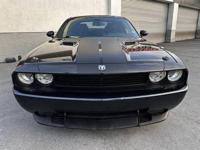 2008 Dodge Challenger SRT8 SRT8 2dr Coupe + FINANCING AVAILABLE!!! - Image 6
