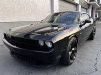 2008 Dodge Challenger SRT8 SRT8 2dr Coupe + FINANCING AVAILABLE!!! - Image 9