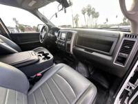 2022 RAM 1500 Classic Tradesman * 4X4 * 4x4 Tradesman 4dr Crew Cab 5.5 ft. SB Pi + FINANCING AVAILABLE!!! - Image 10