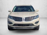 2018 Lincoln MKC Reserve SUV AUTONATION -Available Friday December 19th-Call to confirm - Image 3