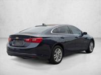 2018 Chevrolet Malibu LT Chevy AUTONATION -Available Friday December 19th-Call to confirm - Image 7