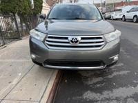 2012 Toyota Highlander Limited AWD 4dr SUV Call/Text 718-571-8319 + ANY CREDIT APPROVED! GOOD CREDIT, BAD CREDIT, NO CREDIT! - Image 3