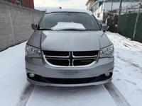 2019 Dodge Grand Caravan SXT 4dr Mini Van Call/Text 718-571-8319 + ANY CREDIT APPROVED! GOOD CREDIT, BAD CREDIT, NO CREDIT! - Image 3