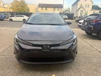 2024 TOYOTA COROLLA LE 48K MILES Baldwin Long Island - Image 3